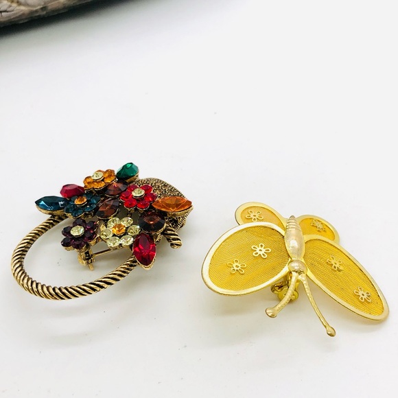 Beautiful Vintage Flower & Butterfly Brooch lot - Picture 7 of 9